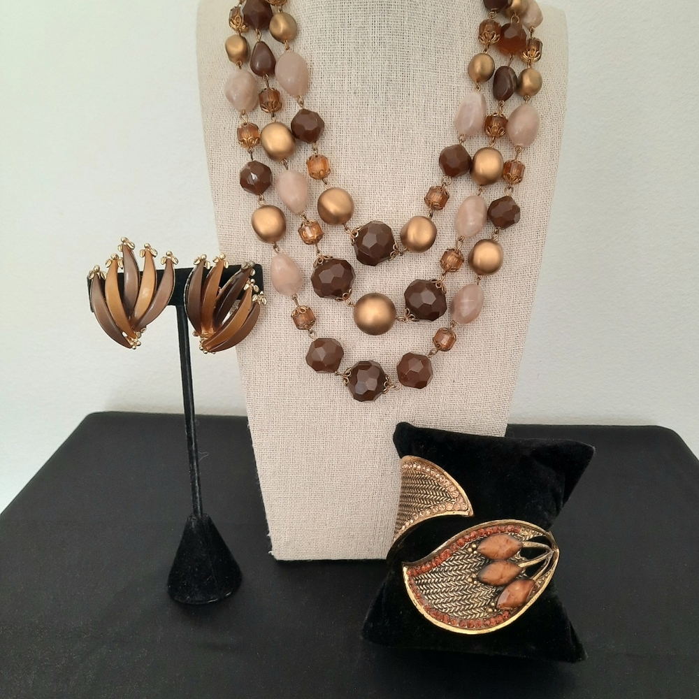Vintage West Germany 3-Strand BEADED NECKLACE, Clip-on EARRINGS & CUFF BRACELET